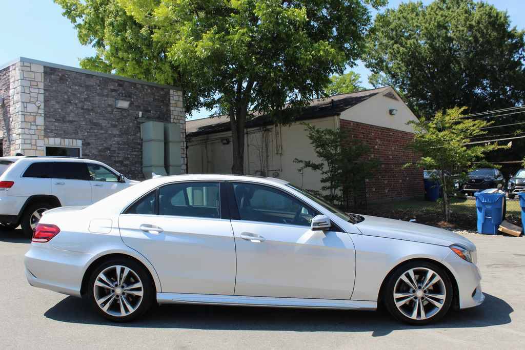 Used 2014 Mercedes-Benz E 350 Sedan w/ Premium 1 Package image 4