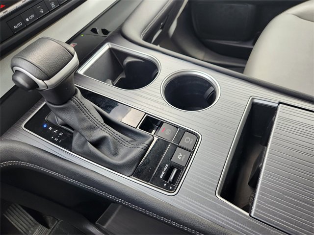 Certified 2025 Toyota Sienna XLE image 19