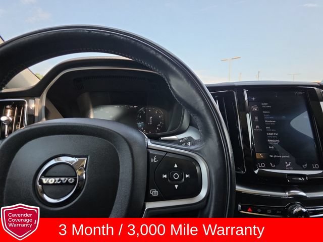 Used 2018 Volvo XC60 T6 Momentum w/ Vision Package AWD/4WD image 12