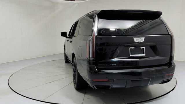 Certified 2026 Cadillac Escalade ESV Platinum Sport image 4