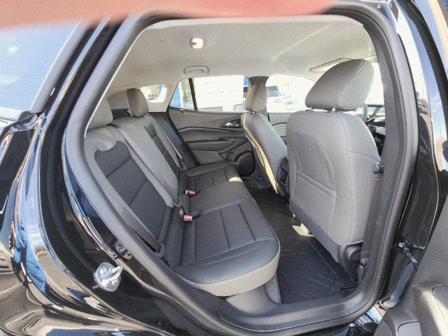 New 2026 Chevrolet Trax ACTIV w/ Driver Confidence Package FWD image 15