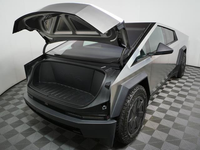 Used 2025 Tesla Cybertruck AWD Crew Cab image 6