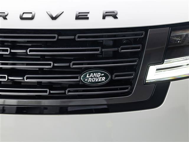 New 2027 Land Rover Range Rover Long Wheelbase SE AWD/4WD image 10