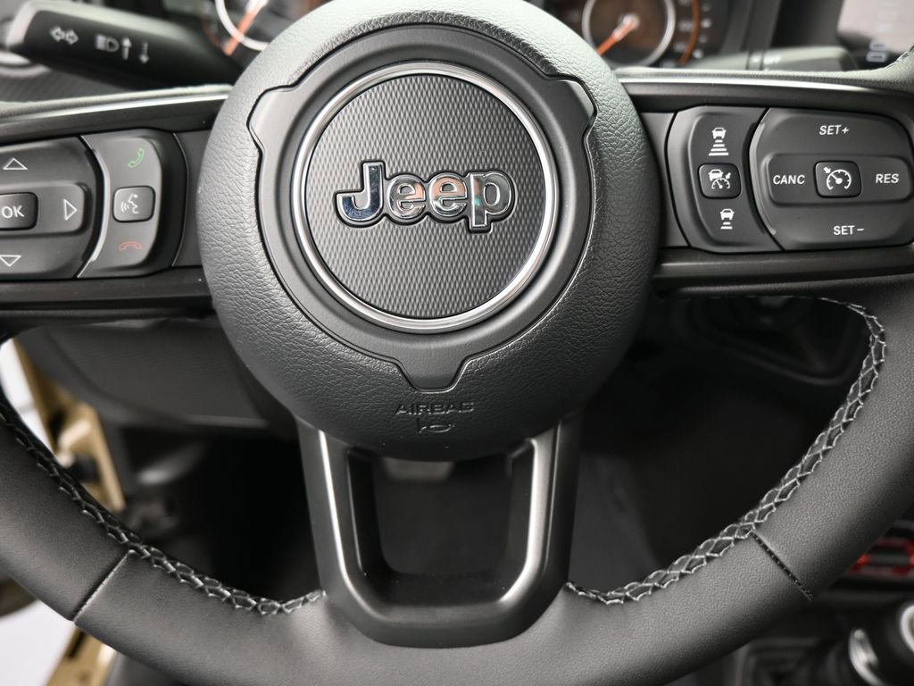 New 2026 Jeep Gladiator Rubicon w/ Steel Power Dome Hood Package AWD/4WD image 24