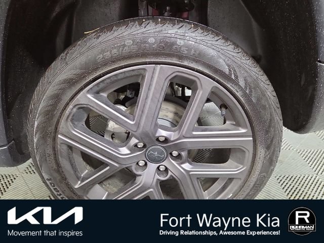 Used 2026 Jeep Compass Limited AWD/4WD image 11