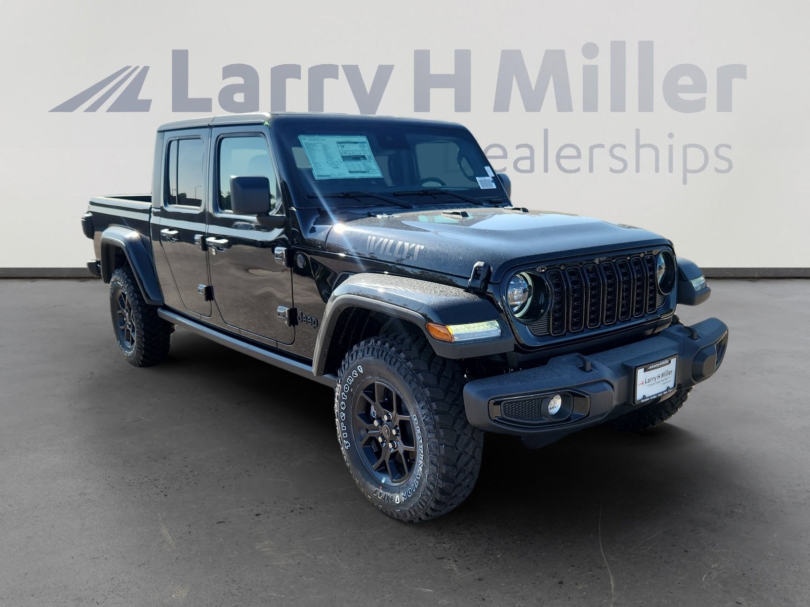 New 2025 Jeep Gladiator Willys AWD/4WD image 8