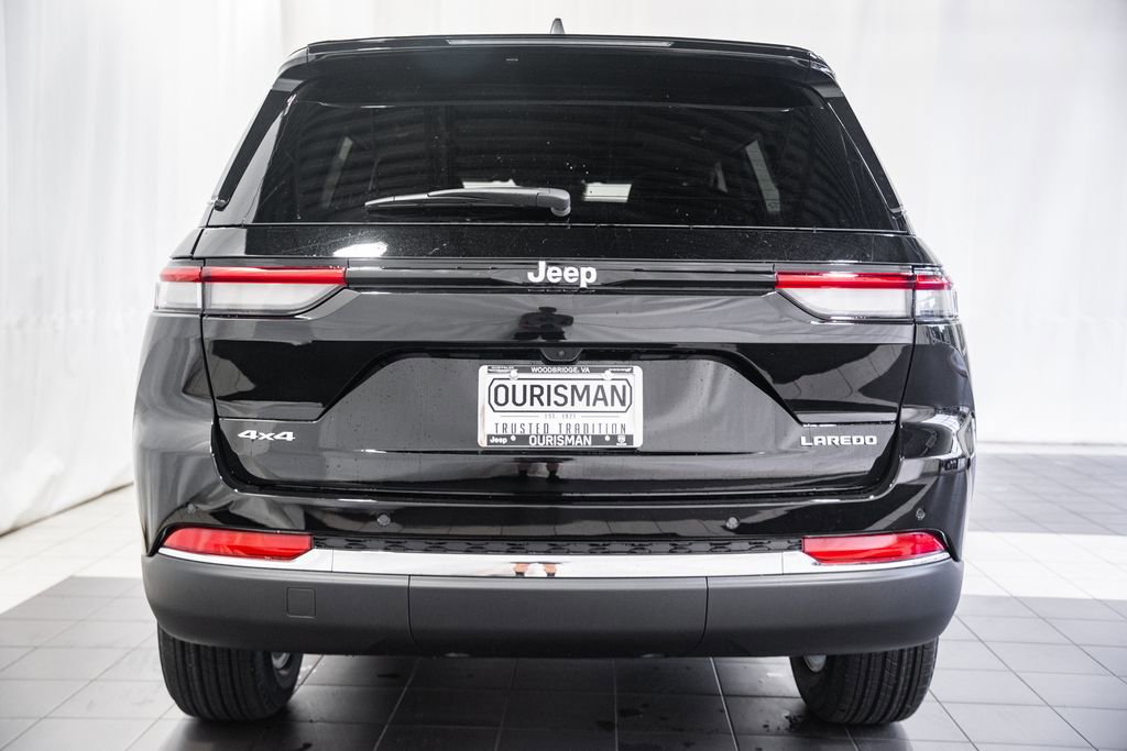 New 2025 Jeep Grand Cherokee Laredo X w/ Luxury Tech Group I image 5