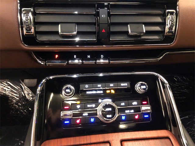 Used 2024 Lincoln Navigator Reserve image 25
