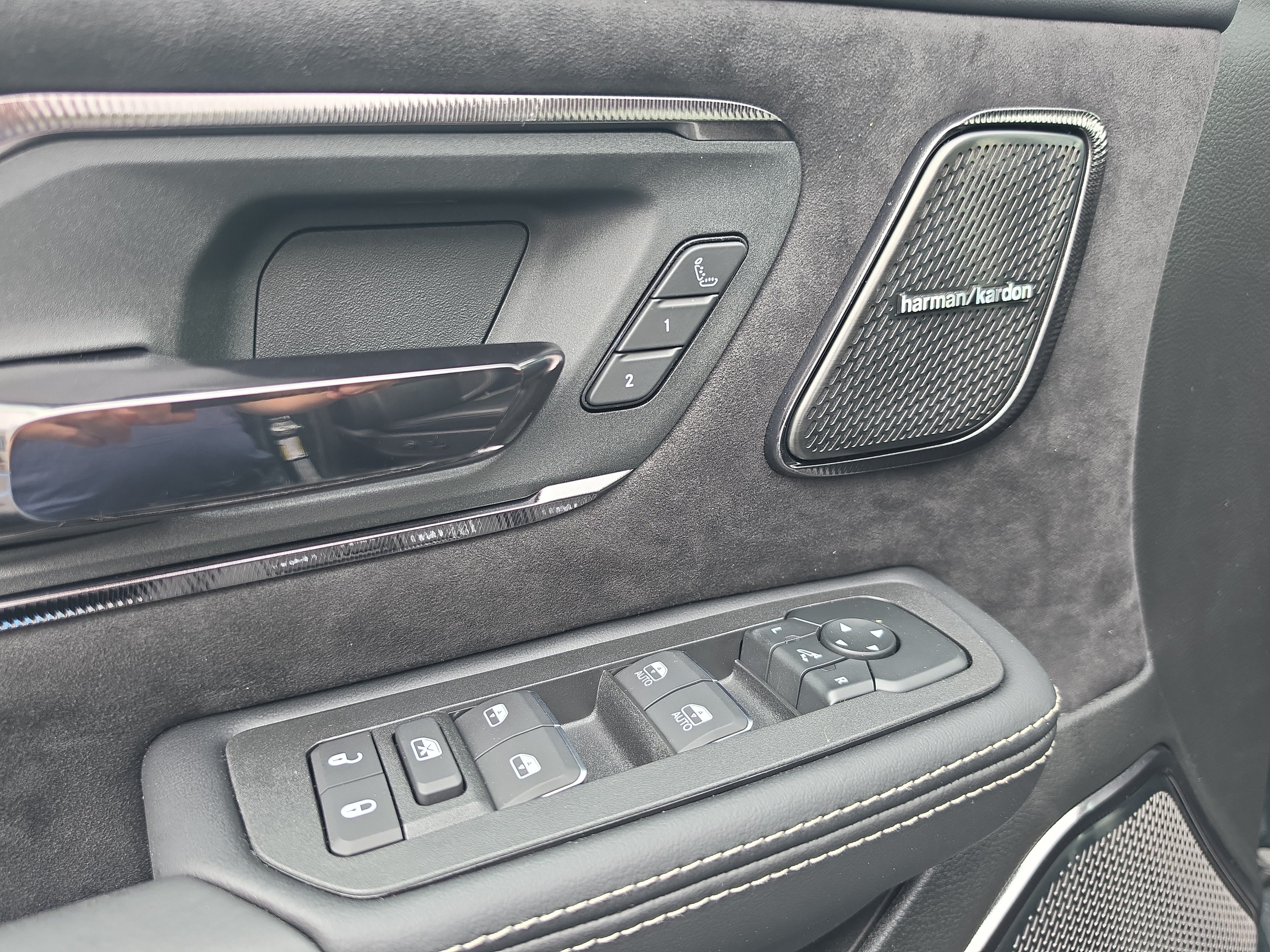 New 2027 RAM 1500 RHO w/ RHO Level 1 Equipment Group AWD/4WD image 18