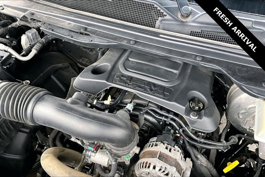 Used 2019 RAM 1500 Limited w/ Advanced Safety Group AWD/4WD image 32