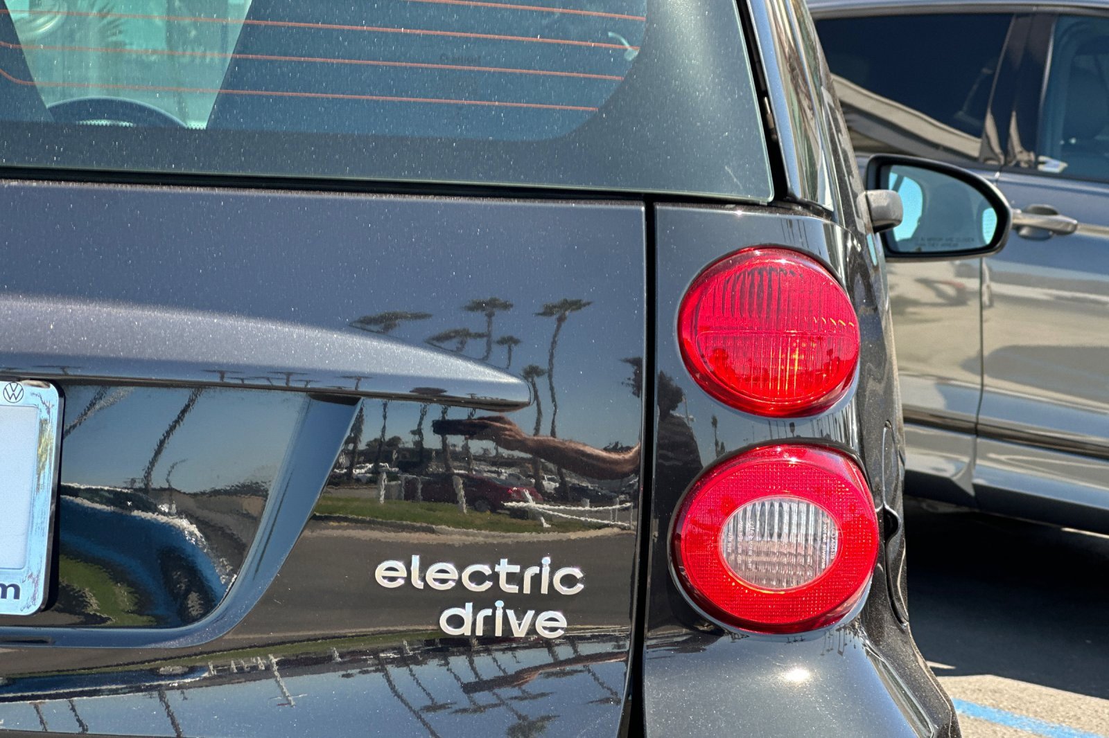 Used 2016 smart fortwo passion image 22