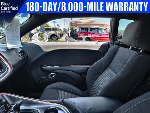 Used 2018 Dodge Challenger R/T RWD image 14