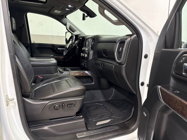 Used 2020 GMC Sierra 3500 Denali w/ Denali Ultimate Package image 56