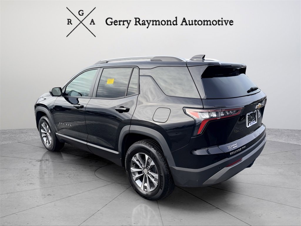 Used 2025 Chevrolet Equinox LT w/ Convenience Package II image 4