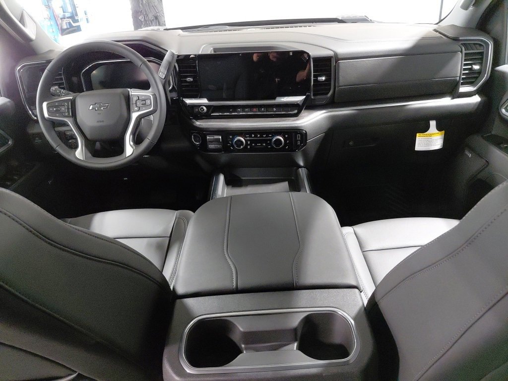 New 2026 Chevrolet Silverado 3500 LTZ w/ LTZ Plus Package image 3