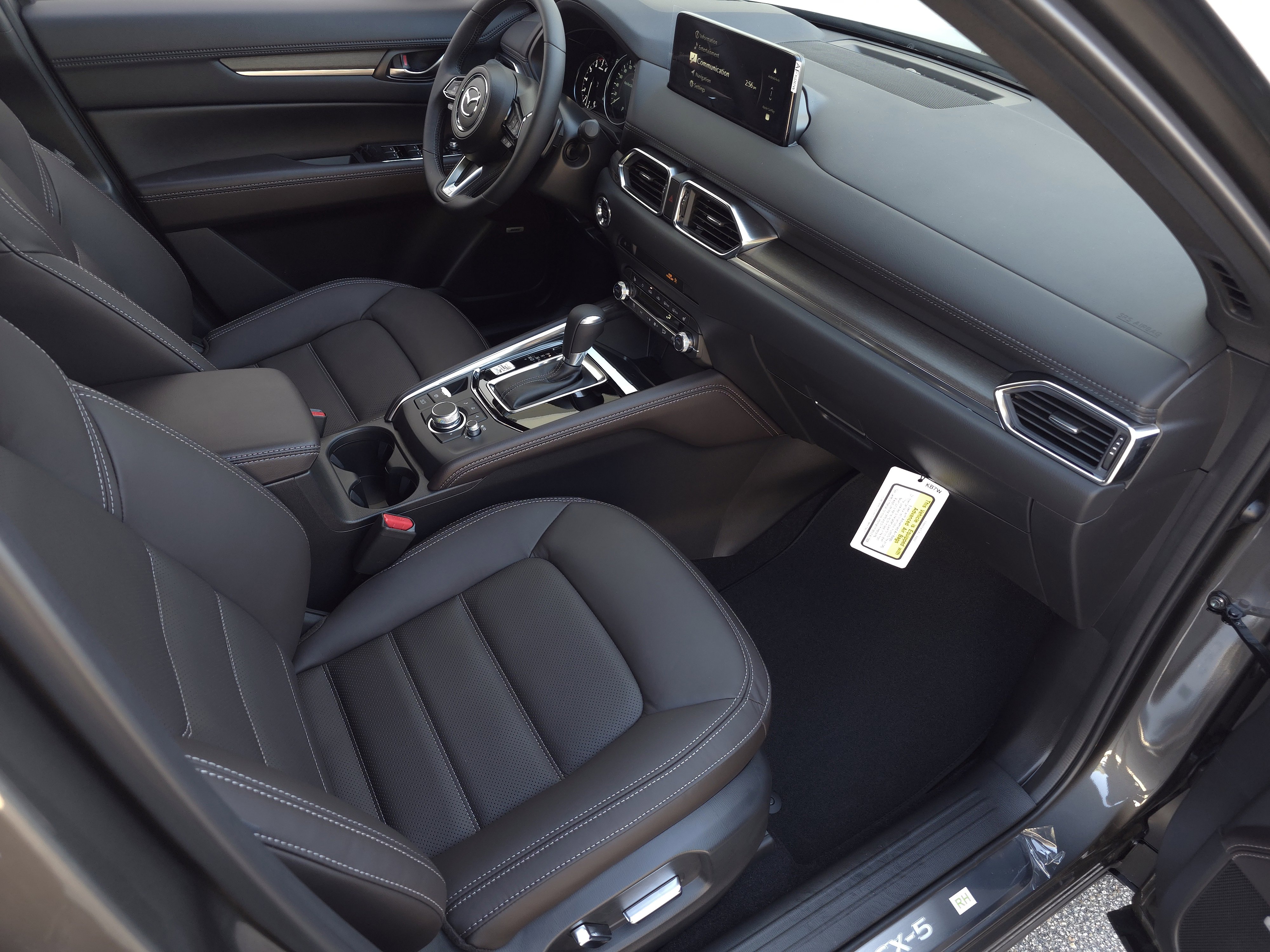 New 2025 MAZDA CX-5 Signature image 41