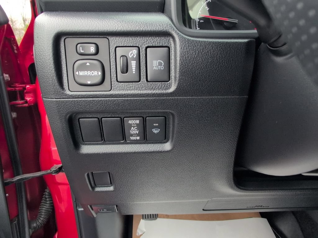 Certified 2023 Toyota 4Runner TRD Off-Road AWD/4WD image 19