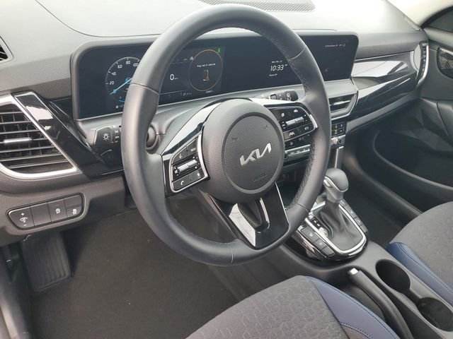 Certified 2024 Kia Seltos S image 17