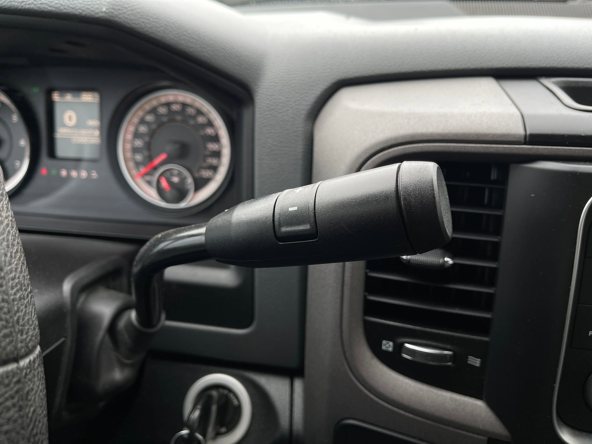 Used 2016 RAM 3500 Tradesman w/ Chrome Appearance Group AWD/4WD image 23