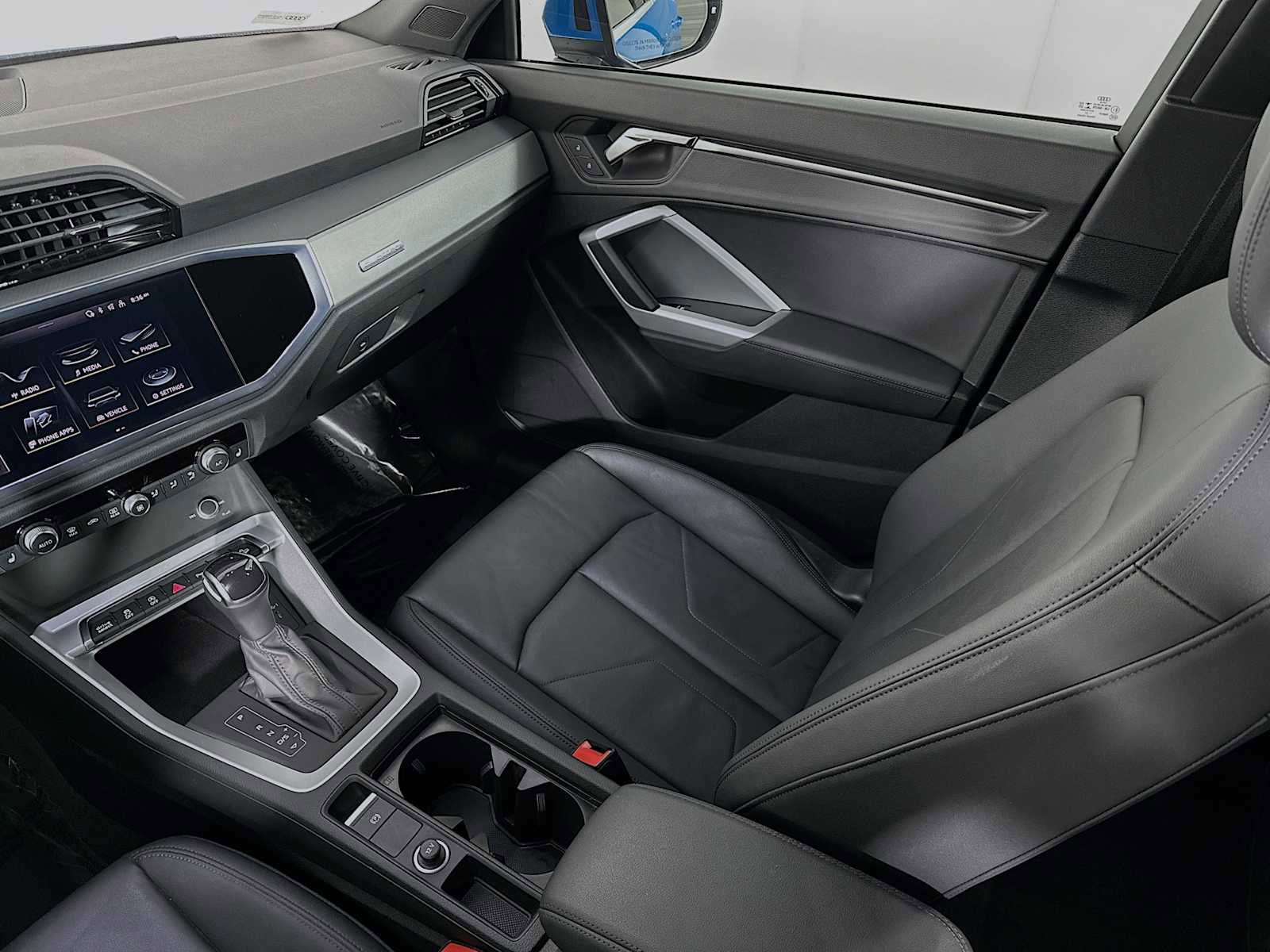 Certified 2022 Audi Q3 2.0T Premium w/ Convenience Package image 21