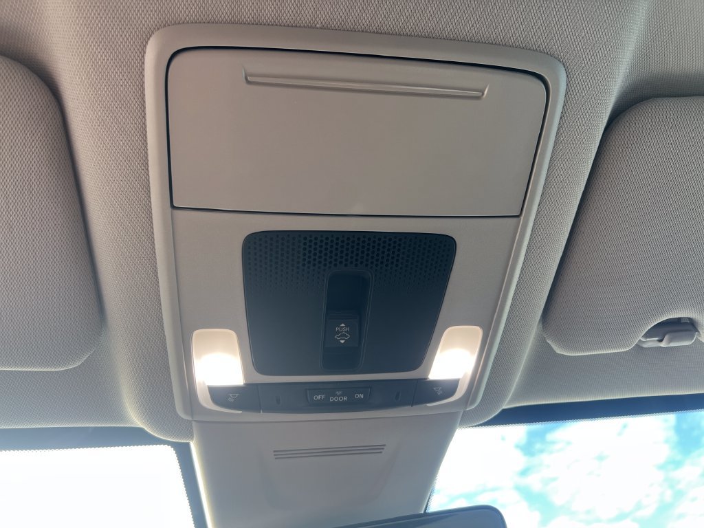 Used 2024 Honda CR-V EX-L image 24