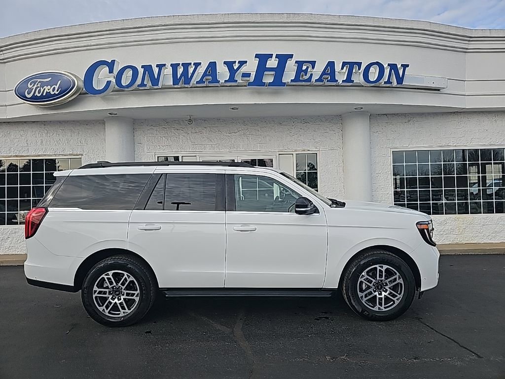 Used 2025 Ford Expedition Active