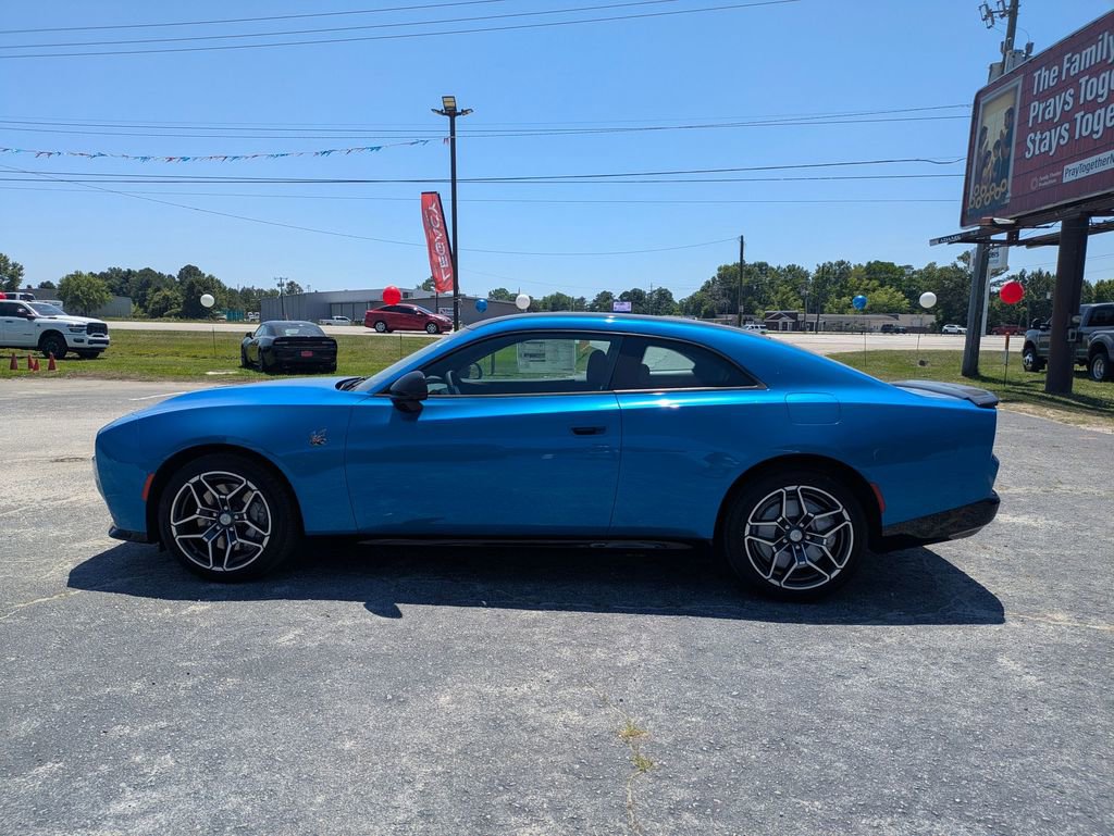 New 2026 Dodge Charger Scat Pack w/ Blacktop Package AWD/4WD image 4
