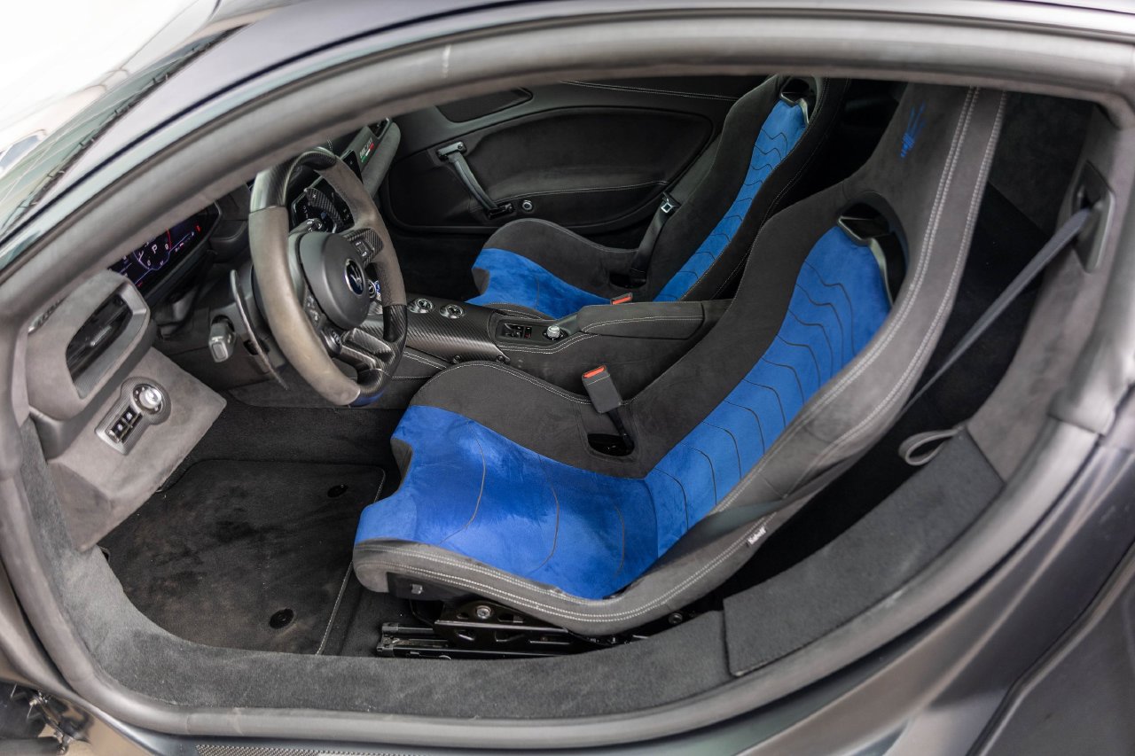 Used 2022 Maserati MC20 Coupe RWD image 25