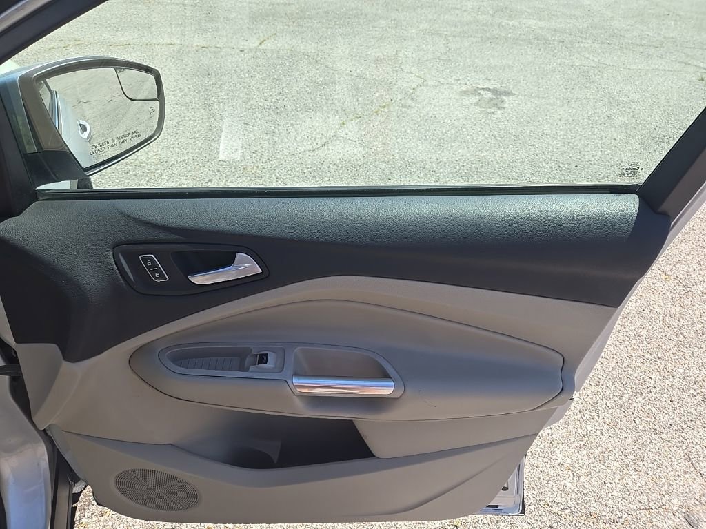 Used 2013 Ford Escape SEL image 21