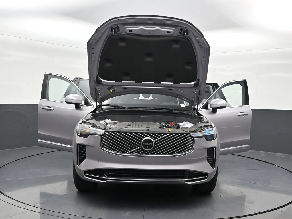 New 2026 Volvo XC90 B5 Plus AWD/4WD image 35