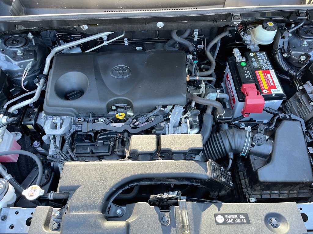Used 2021 Toyota RAV4 Limited FWD image 10