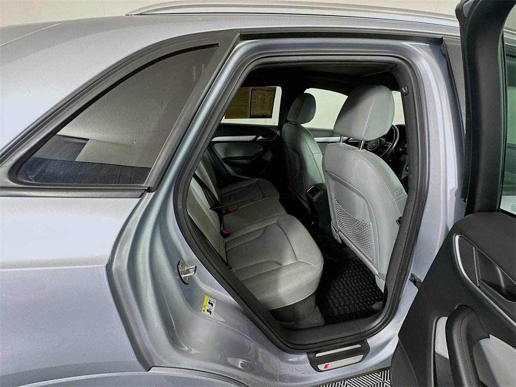 Used 2018 Audi Q3 2.0T Premium image 26