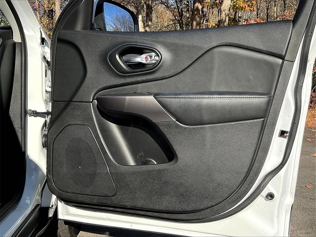 Used 2021 Jeep Cherokee Limited w/ Elite Package image 26