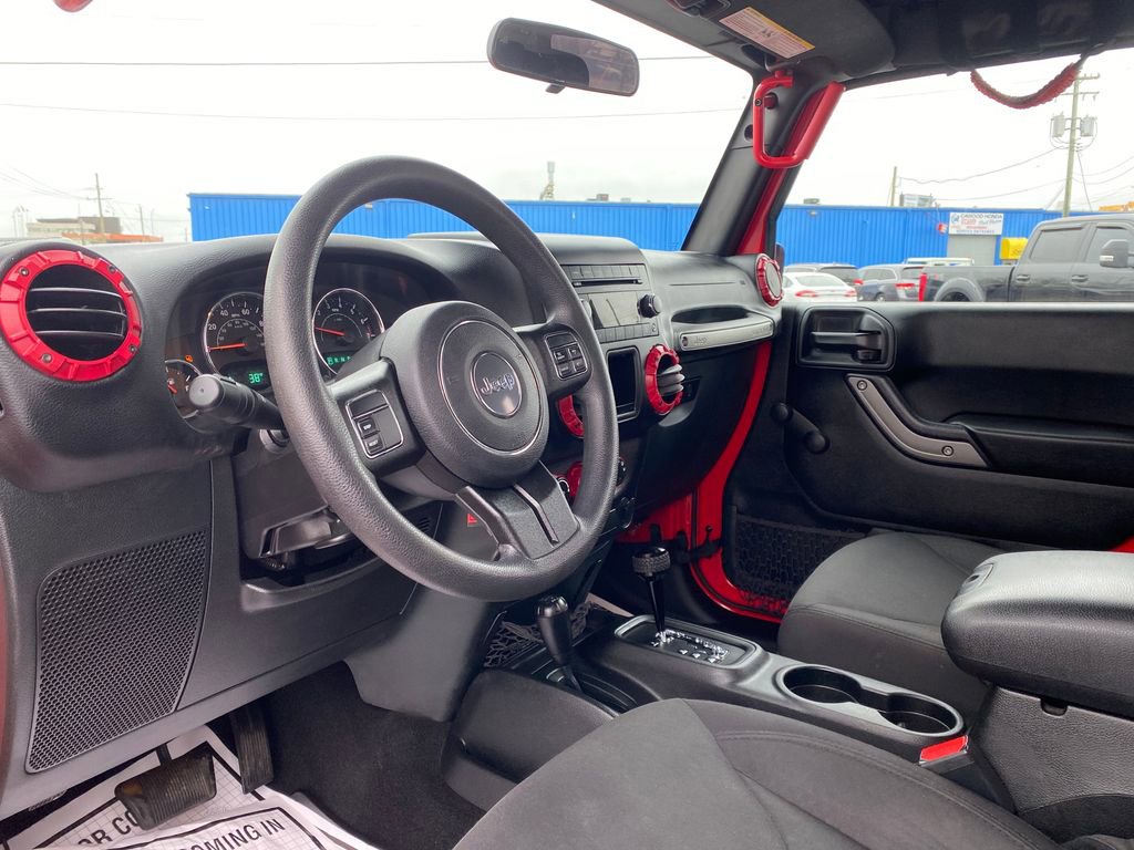 Used 2018 Jeep Wrangler Sport image 8