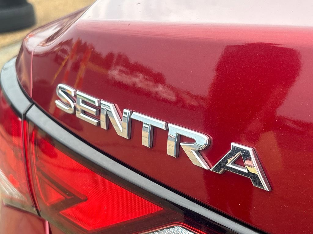 Used 2020 Nissan Sentra SV w/ Electronics Package FWD image 32
