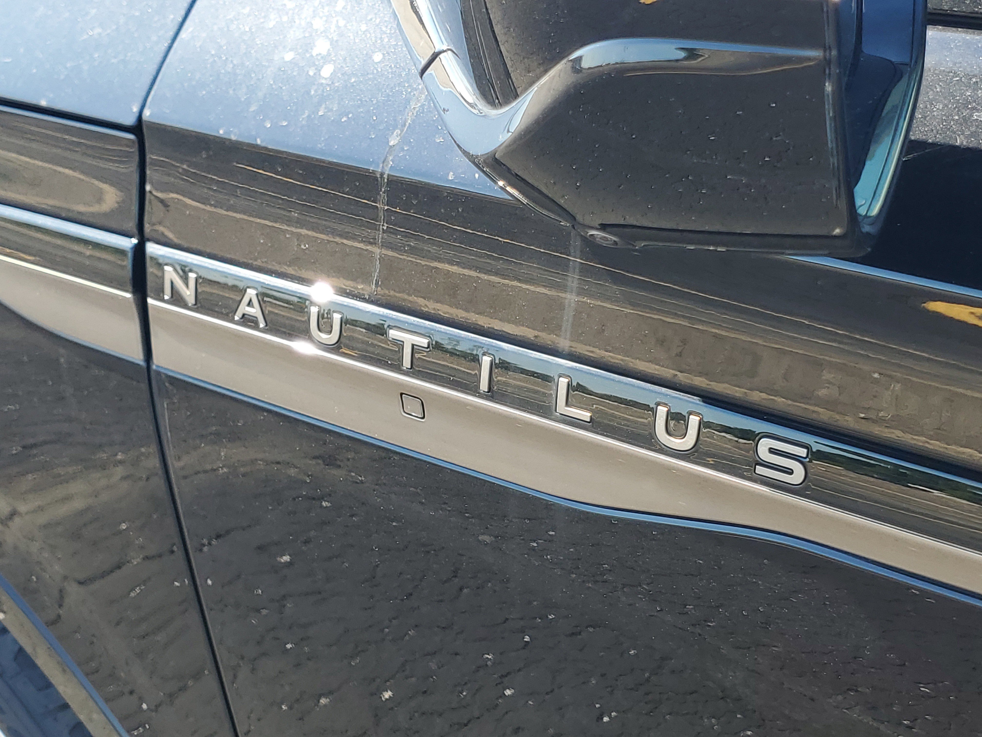 New 2025 Lincoln Nautilus Black Label image 7