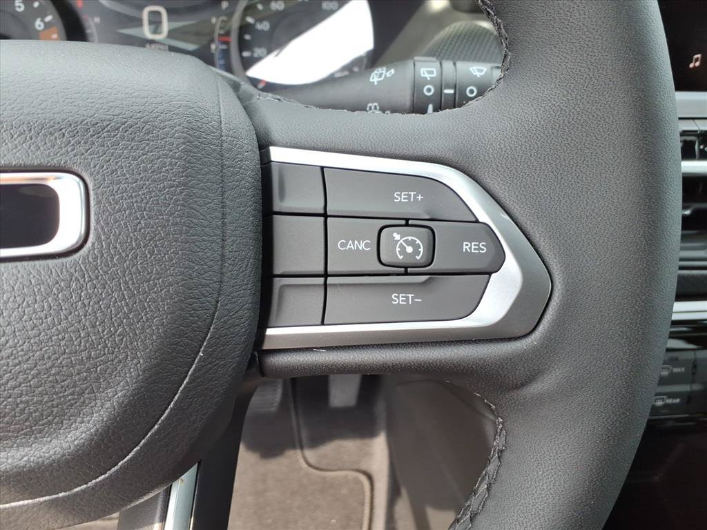 New 2026 Jeep Compass Latitude AWD/4WD image 26
