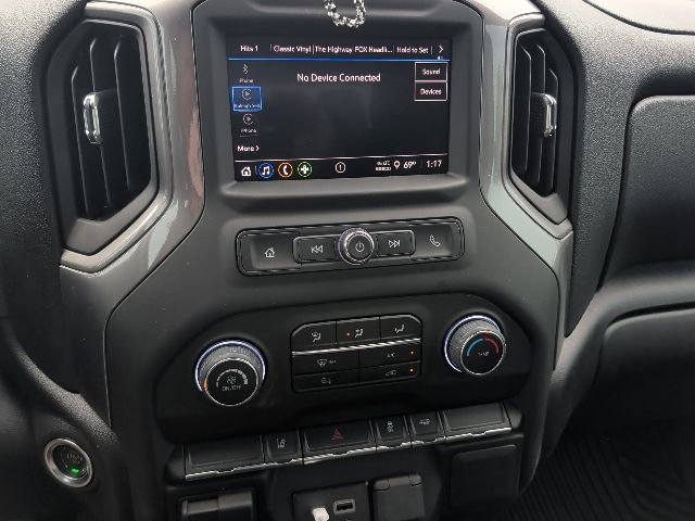 Used 2025 Chevrolet Silverado 2500 Custom RWD image 17