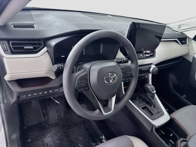 Certified 2025 Toyota RAV4 Limited FWD image 10
