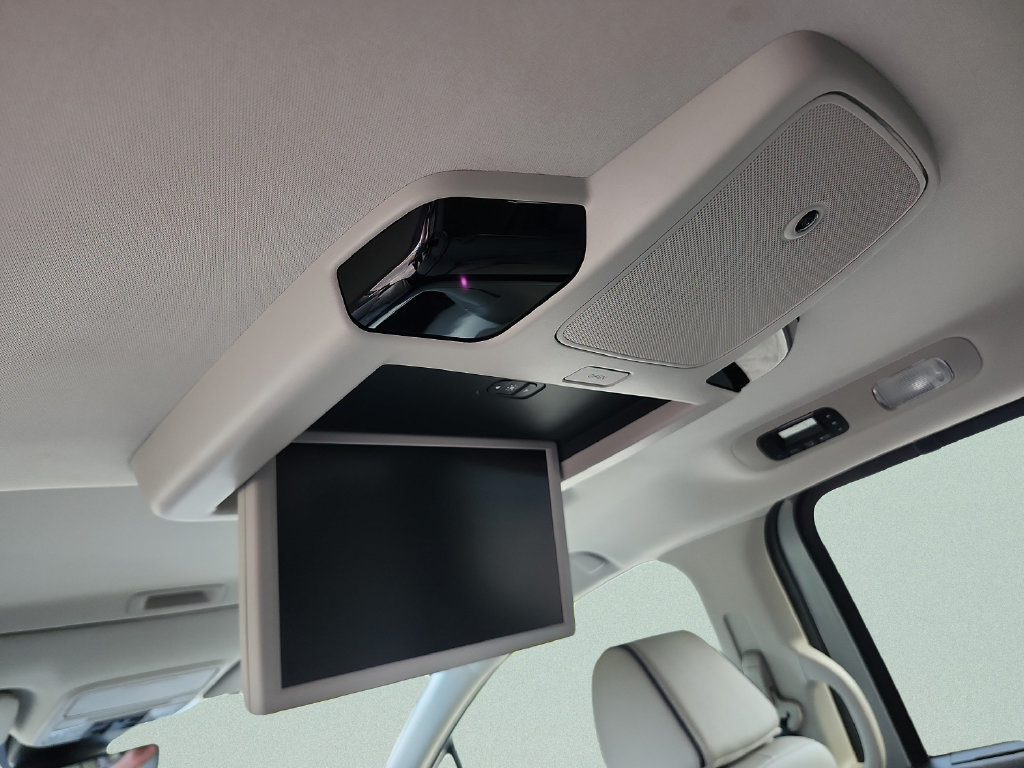 Used 2025 Honda Odyssey Touring image 43