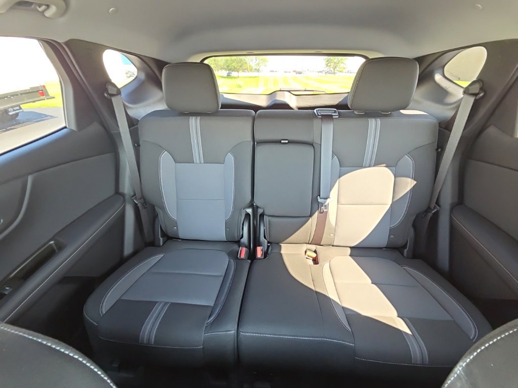 Used 2024 Chevrolet Blazer LT w/ Convenience Package FWD image 24