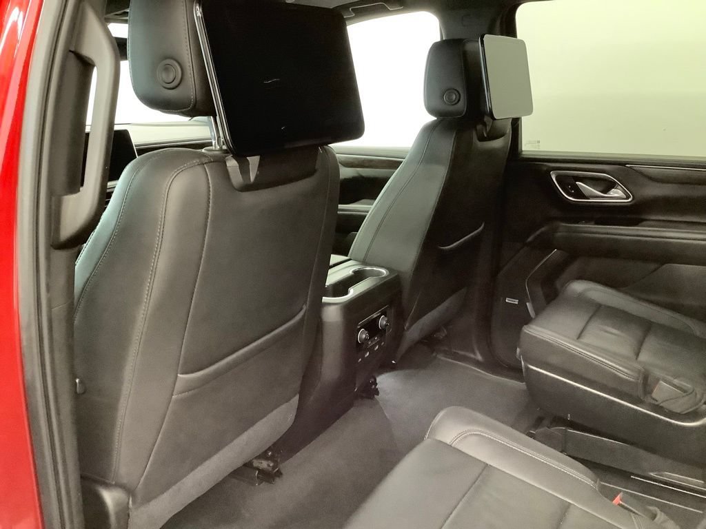 Used 2021 Chevrolet Suburban Z71 w/ Rear Media and Nav Package AWD/4WD image 8