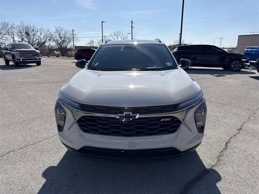 New 2026 Chevrolet Trax RS w/ Driver Confidence Package image 9