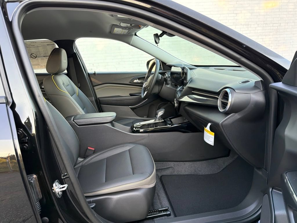 New 2026 Chevrolet Trax ACTIV w/ Driver Confidence Package FWD image 12