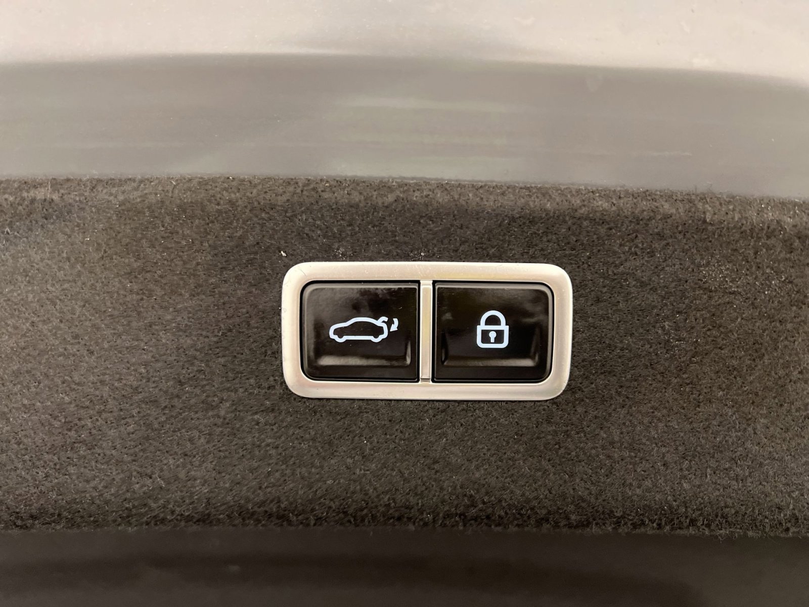 Used 2023 Genesis G80 2.5T w/ Sport Prestige Package image 26