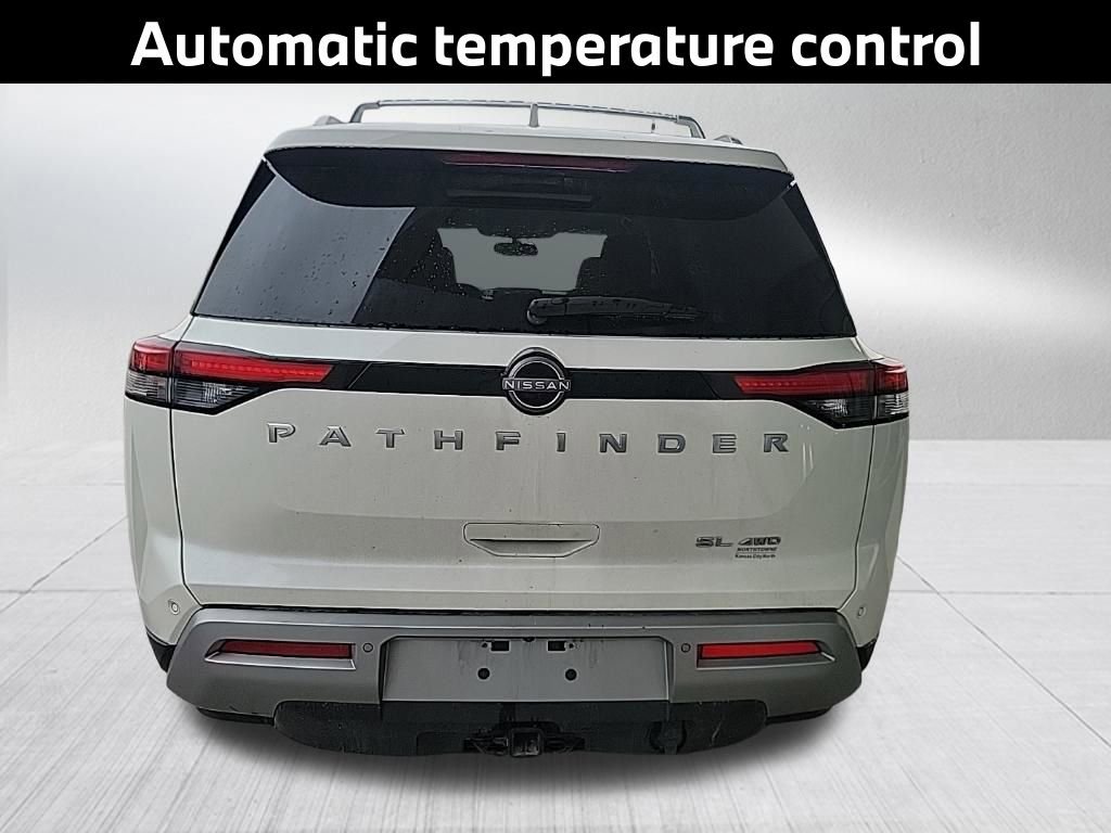 Used 2022 Nissan Pathfinder SL w/ SL Premium Package image 7