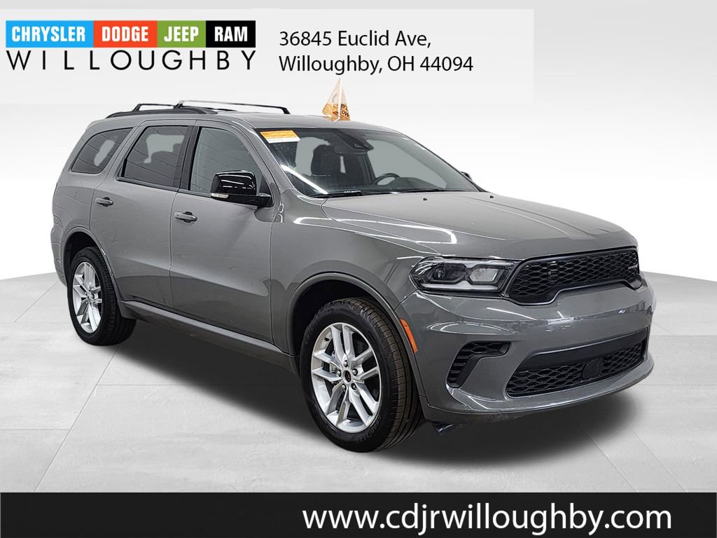 Used 2024 Dodge Durango GT image 3