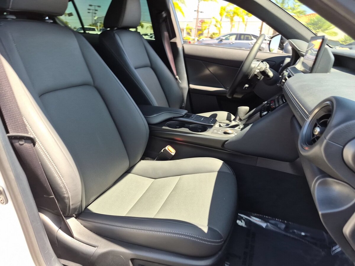 Used 2025 Lexus IS 300 F Sport RWD image 34