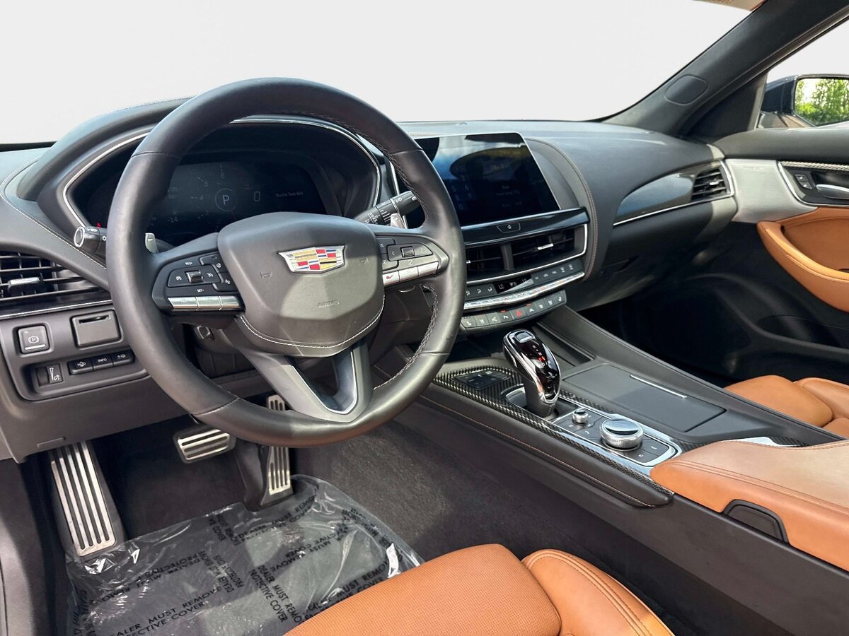 Used 2023 Cadillac CT5 V w/ Platinum Package RWD image 14