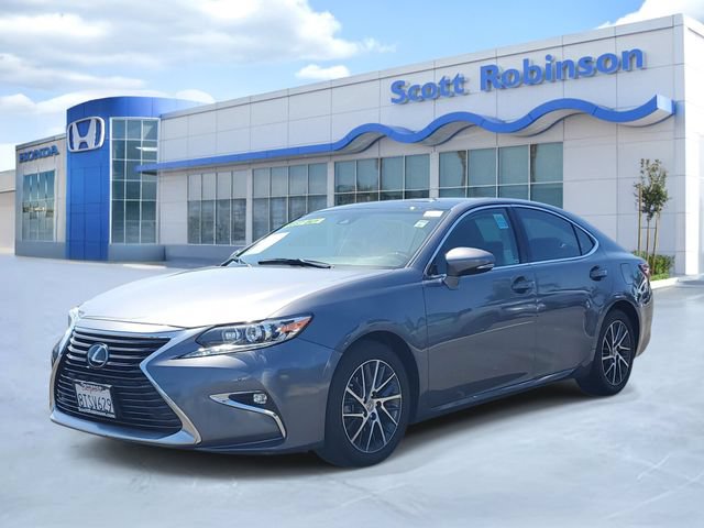Used 2017 Lexus ES 350 w/ Navigation System Package FWD image 2
